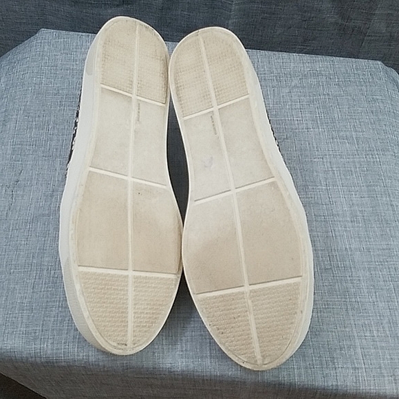 Stuart Weitzman Nuggets snake print slip-on sneaker women's 8.5 - Picture 12 of 12